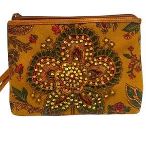 Isabella Fiore Vintage wristlet clutch.  Beaded Marrakesh‎ pattern. Never used